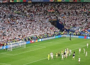 开云体育下载-精彩足球赛事中的不可思议一幕，让人触目惊心