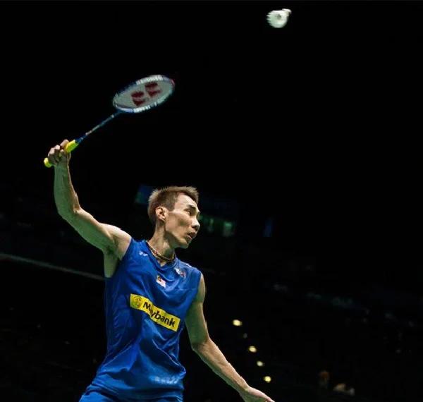 包含中国羽毛球队力克法国羽毛球队，李宗伟关键制胜的词条