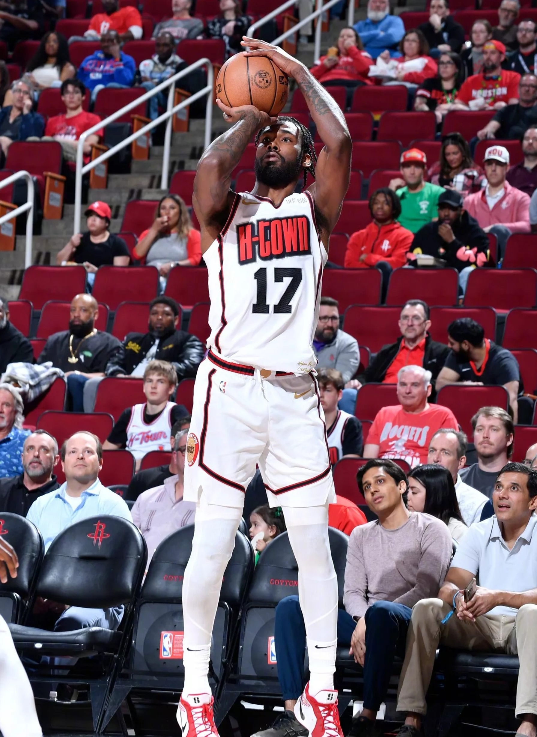 火箭球员成功通过康复训练，即将重返赛场