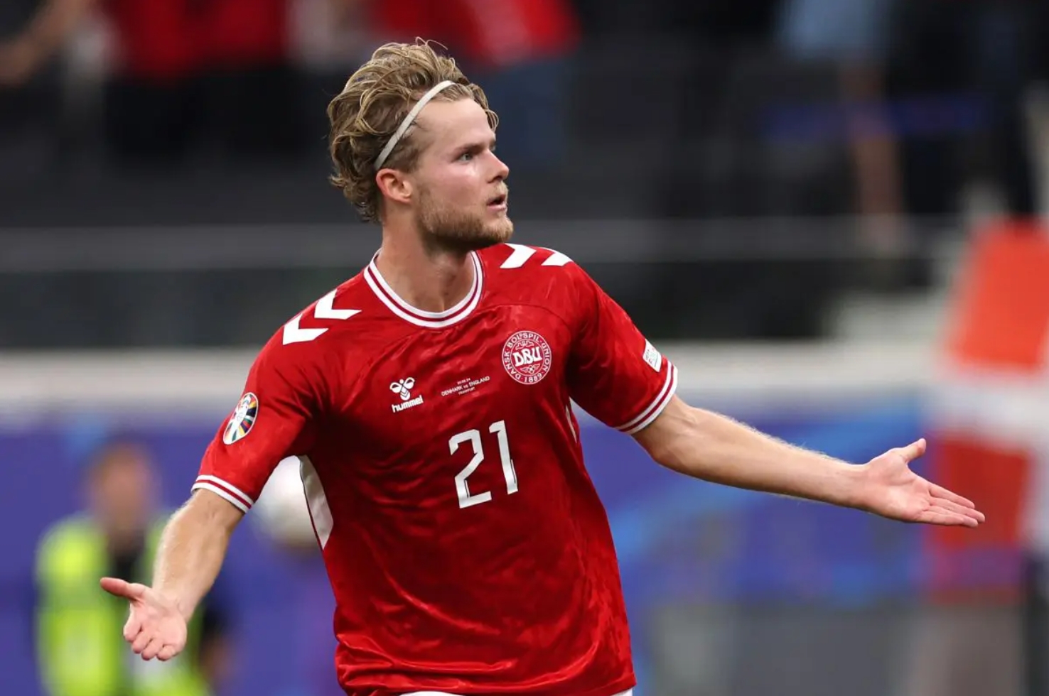 曼联签下葡萄牙国脚,球队实力将有何提升?的简单介绍 曼联签下葡萄牙国脚,球队实力将有何提升?的简单介绍