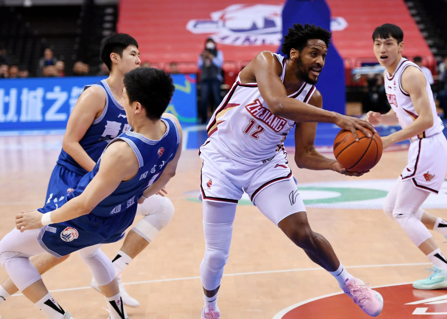 关于江苏男篮连胜存疑，不敌山东队的信息