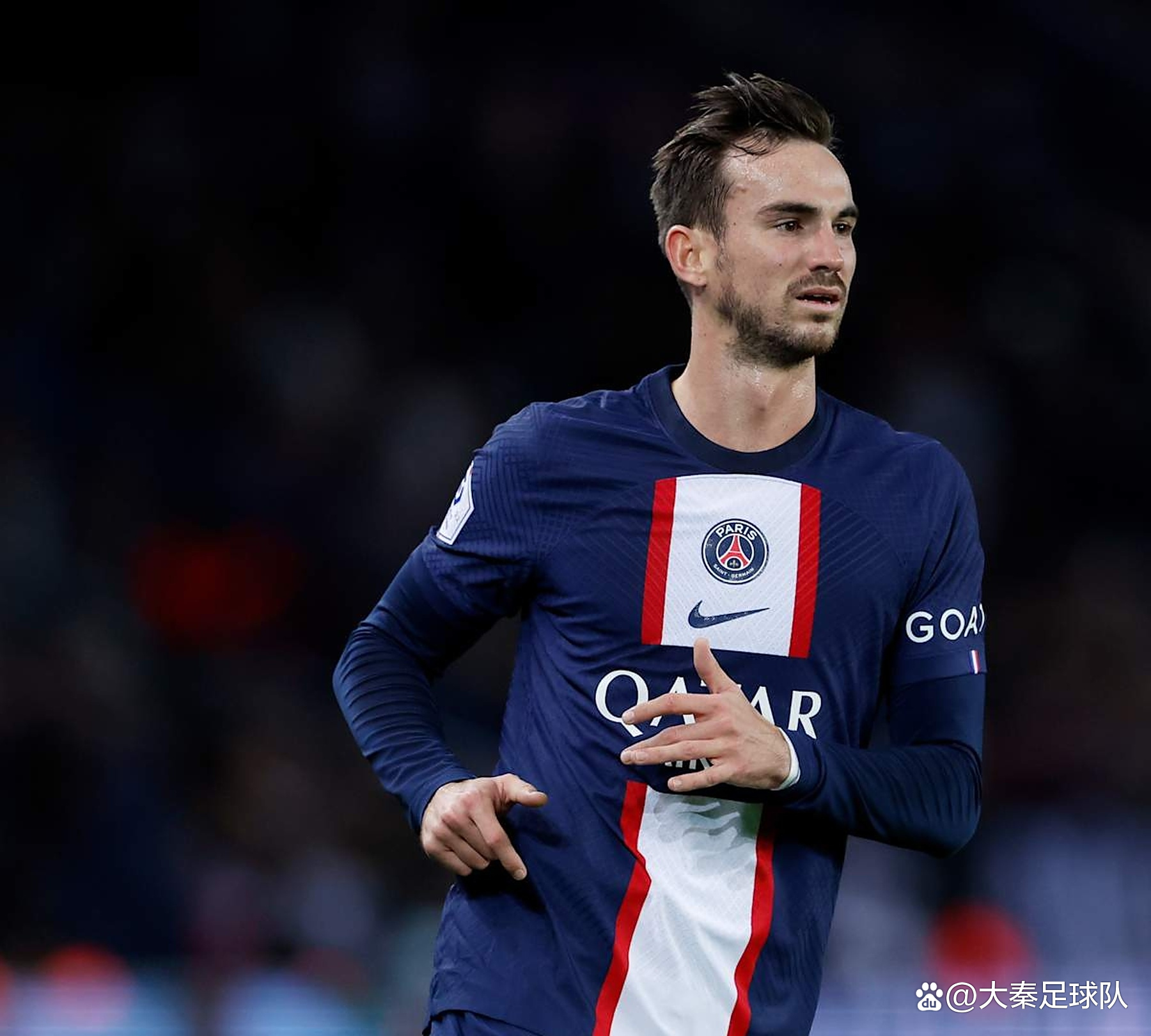 关于巴黎圣日耳曼门将连续零封对手，稳固领先优势的信息