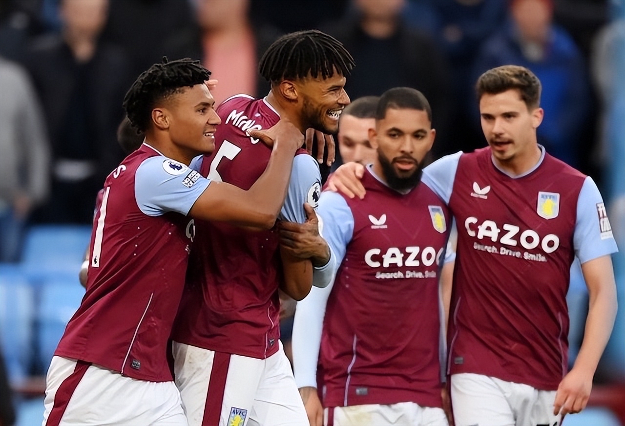 包含南安普顿主场惊险获胜，迎来转机的词条