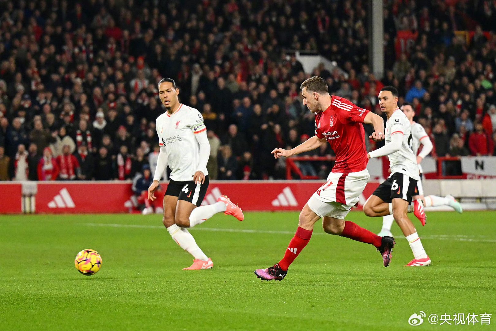 关于利物浦阻击对手，晋级大有望的信息
