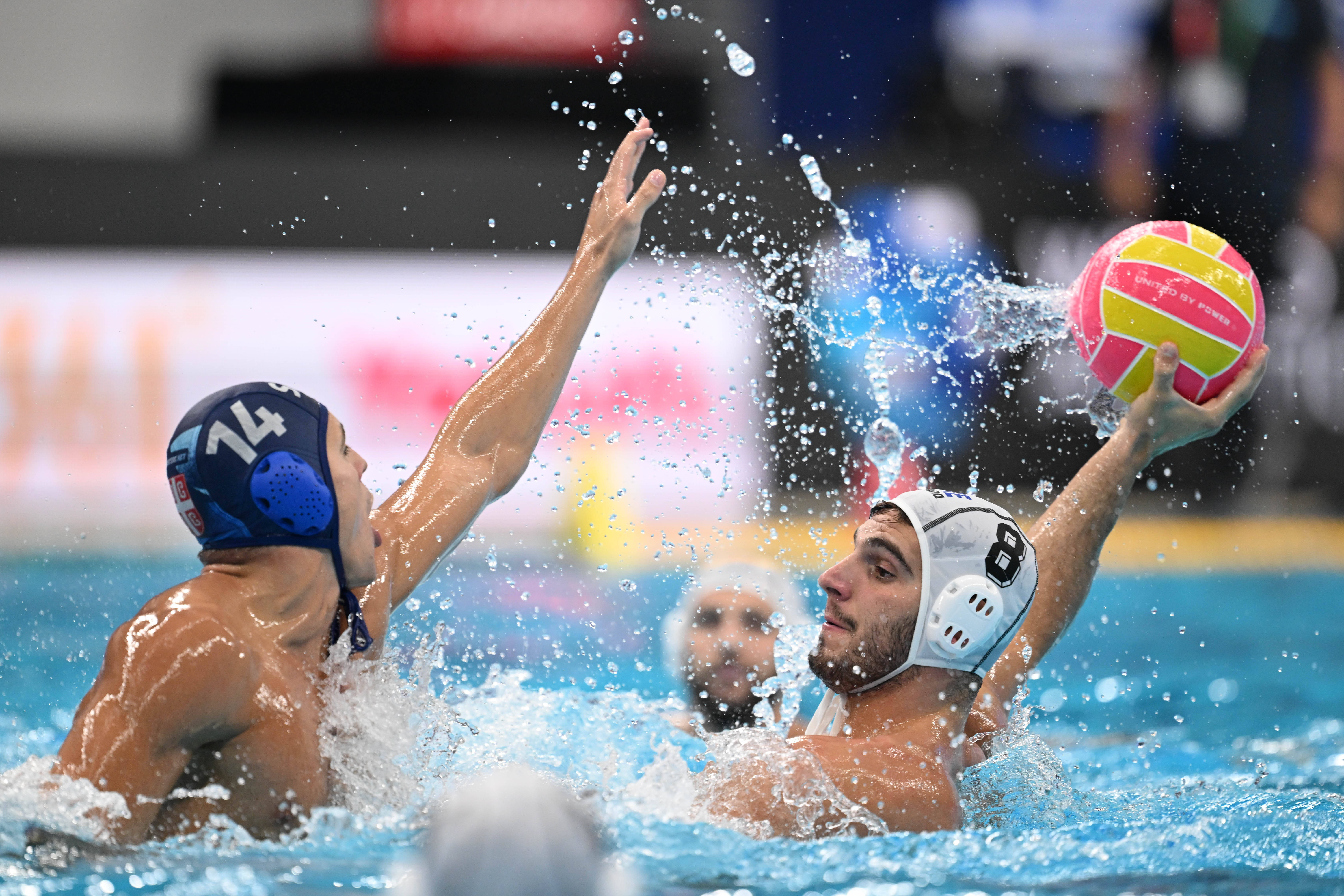 德国队突围夺得水球比赛铜牌 德国队突围夺得水球比赛铜牌