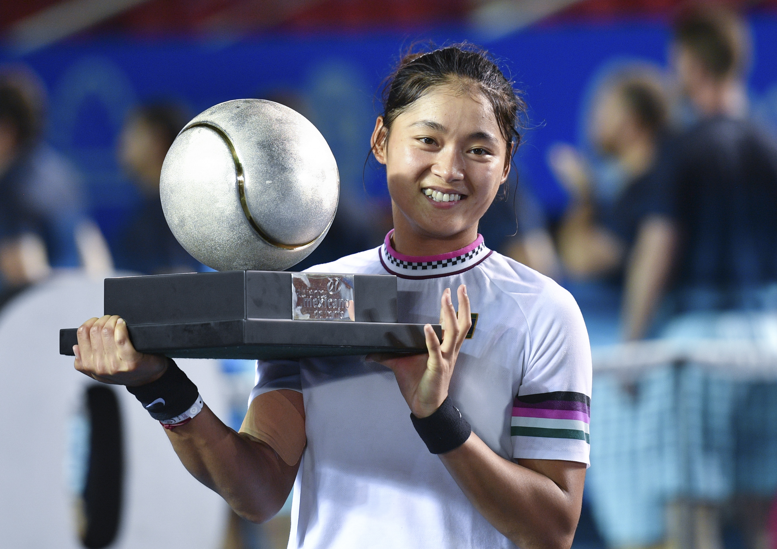 关于罗马险胜墨西哥，格纳布里打破历史纪录的信息