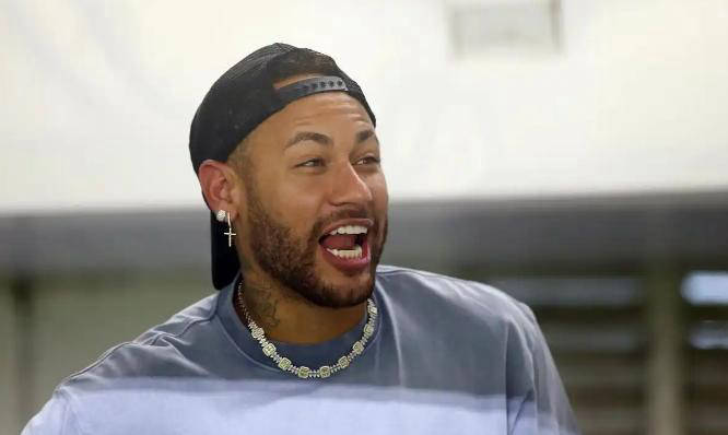 尤文横扫国际米兰，内马尔刷新纪录