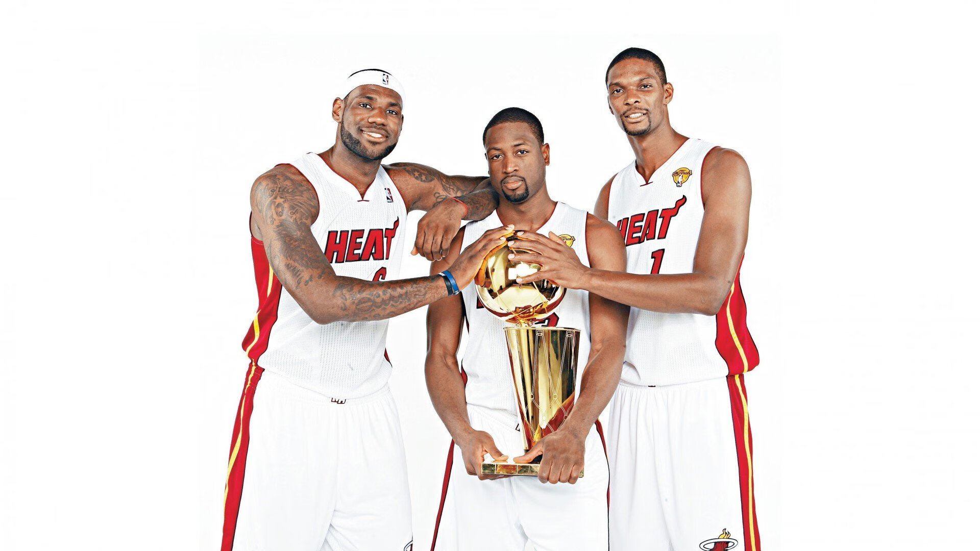 独行侠强势拿下雷霆，英格拉姆用实力证明自己，一场定义赛季的胜利